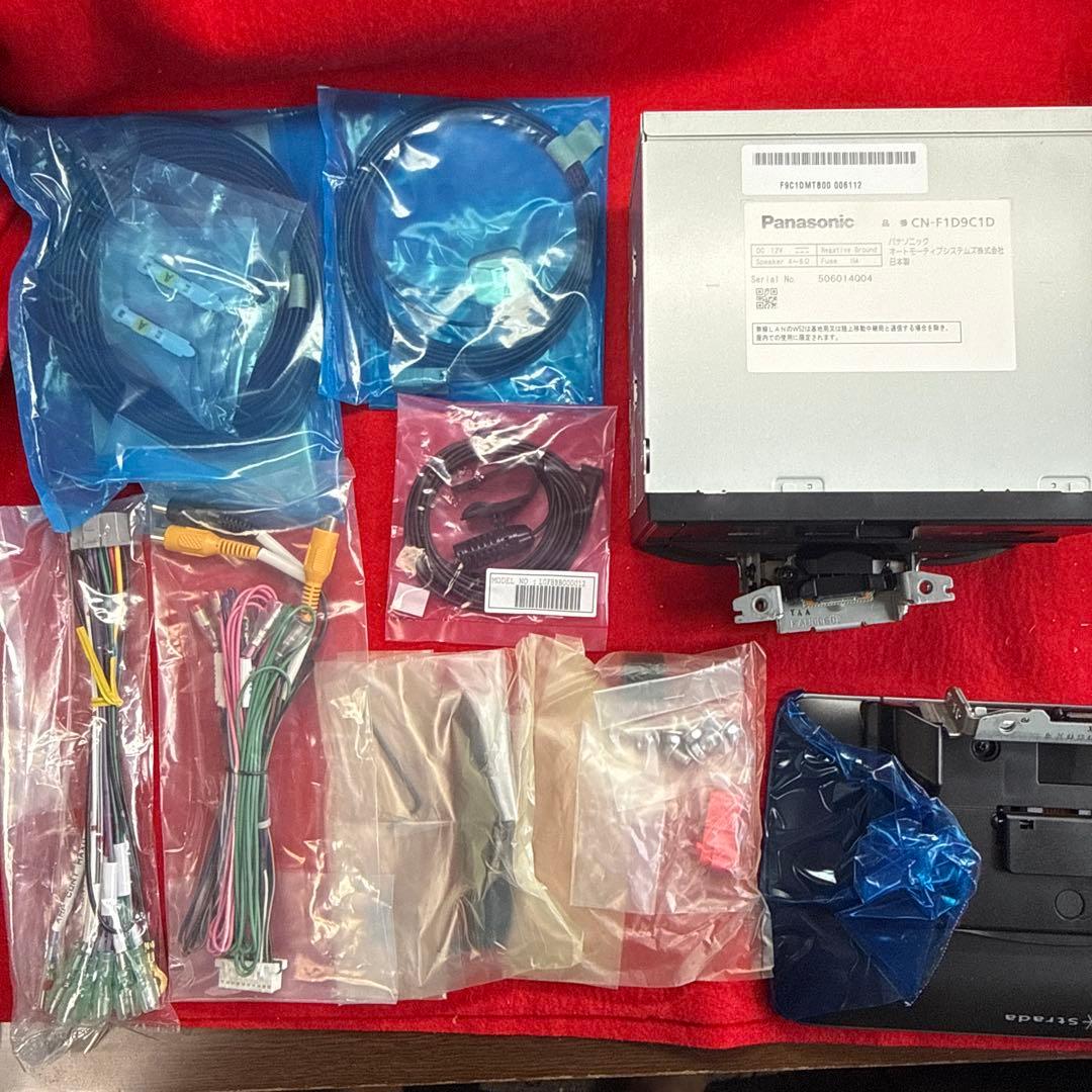Panasonic CN-F1D9C1D カーナビ(R7.8.25購入新品同様)