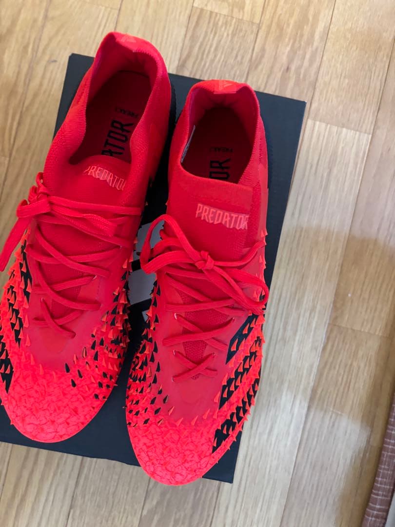 adidas プレデターフリーク.1 FG 27.5