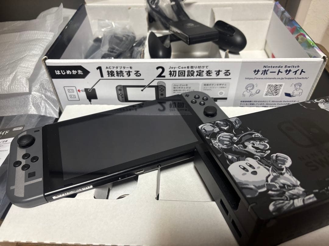 Nintendo Switch 大乱闘スマッシュブラザーズ モデル