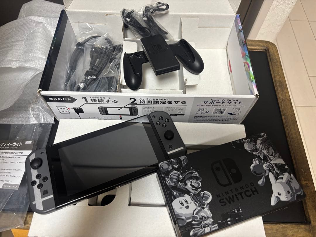 Nintendo Switch 大乱闘スマッシュブラザーズ モデル