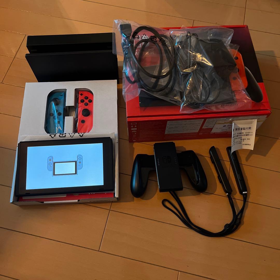 Nintendo Switch 本体 ネオンレッド/ネオンブルー