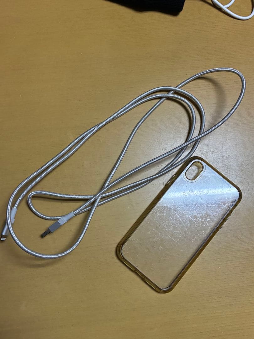 【美品】iPhoneXR 128GBガラスフィルム、ケース、充電ケーブルセット