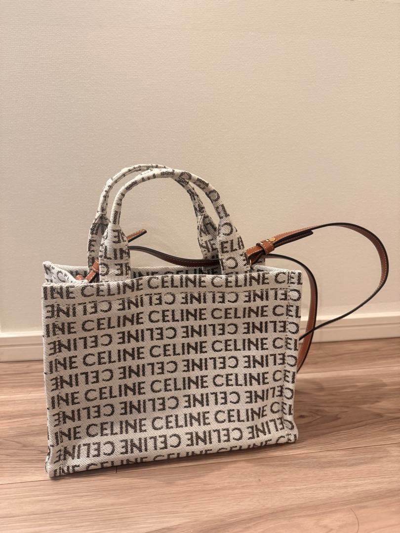 CELINE / スモールカバタイス トートバッグ トリオンフ ロゴ
