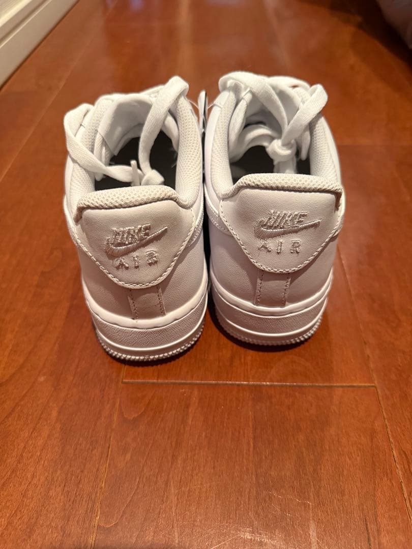 新品未使用品　Nike Air Force 1 ホワイト24.5cm