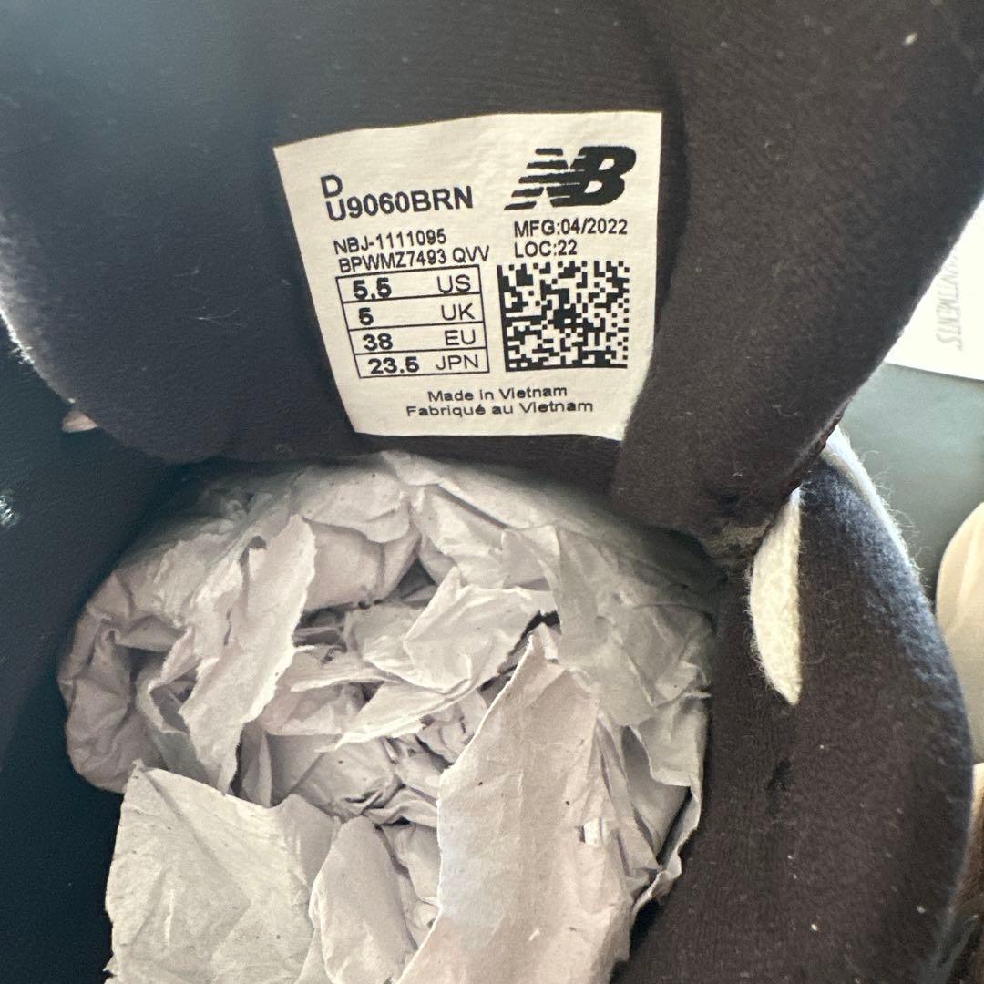 ニューバランス　9060 U9060BRN ブラック　ブラウン　23.5 新品