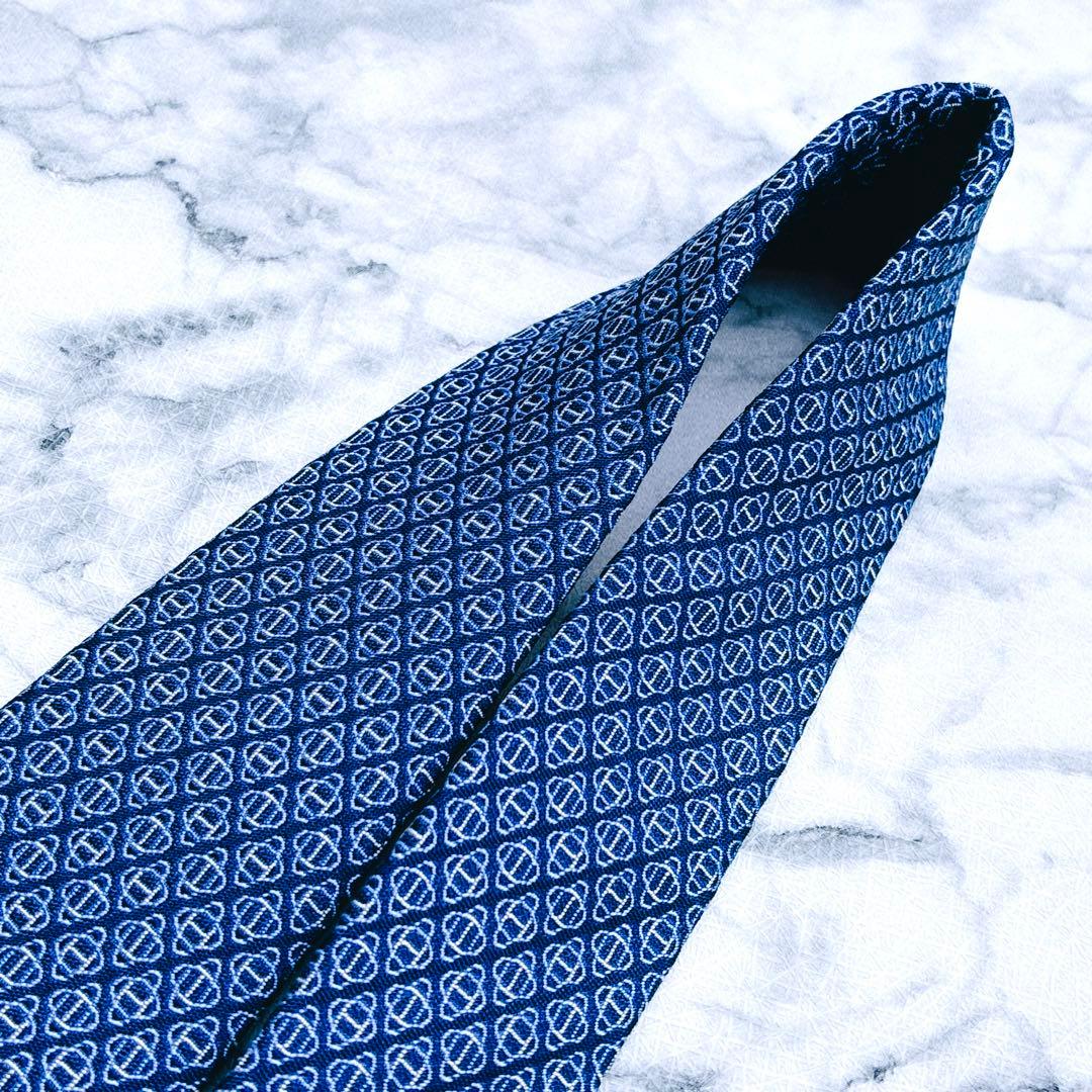 ✨未使用✨エルメス　クロスシェーヌダンクル　総柄　ジャガード　ブルー　ネクタイ