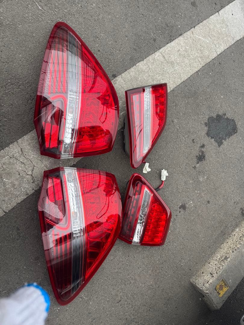 200系 クラウンロイヤル　テールランプ