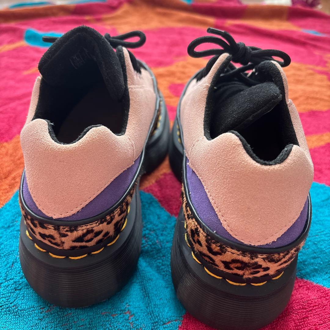 ドクターマーチン　BUZZ5 UK5 24CM