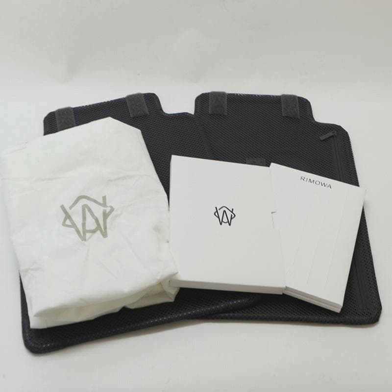 ★未使用品 正規品★リモワ RIMOWA★エッセンシャル Cabin S 4輪★