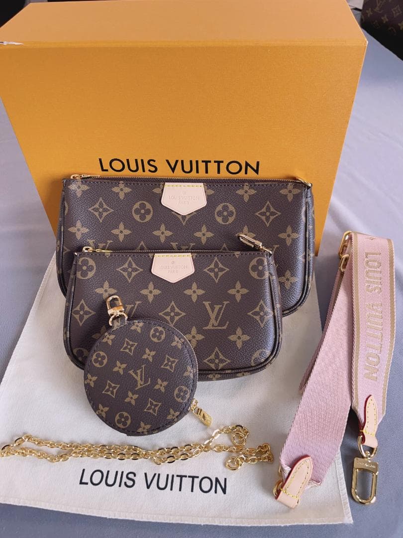 ミュルティポシェットアクセソワール M44840