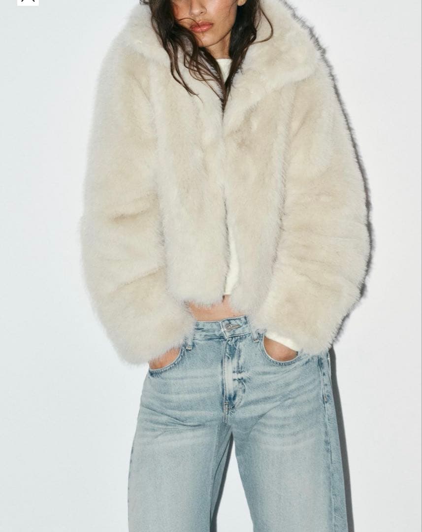 zara ショートフェイクファーコート