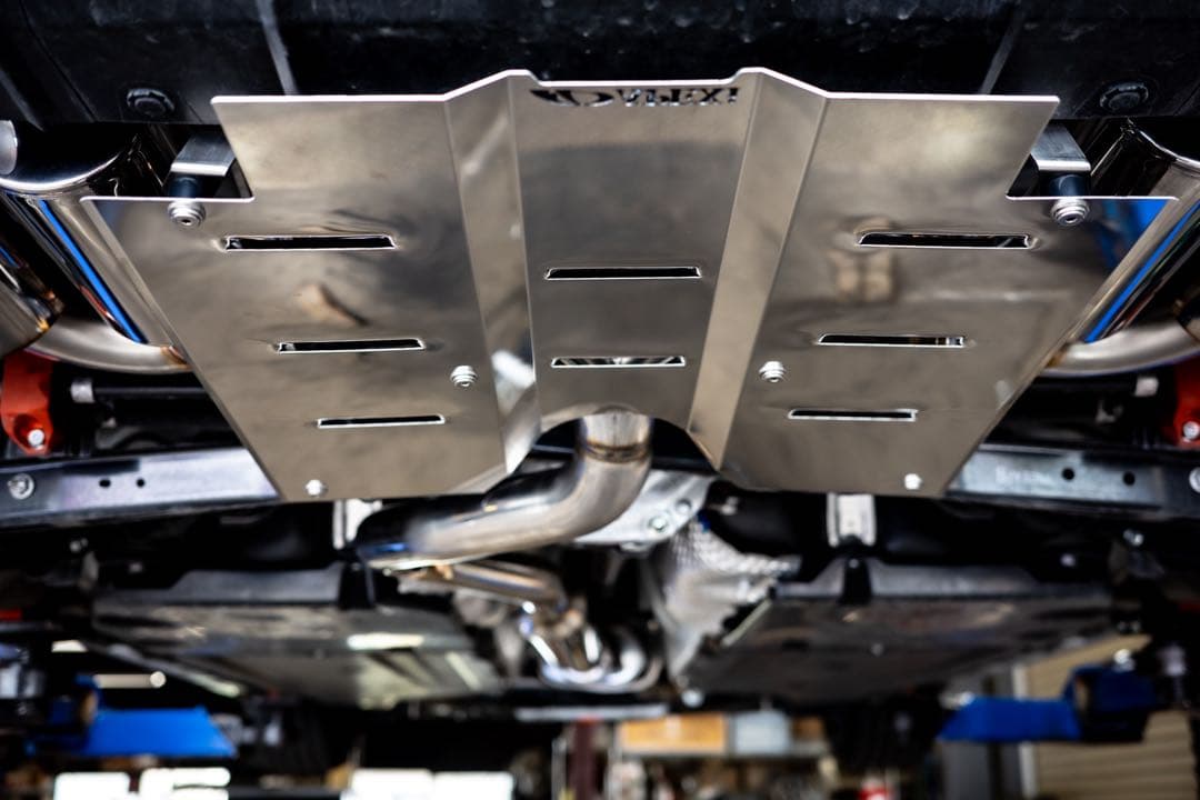 APEXi N1 evolution extreme マフラーリアアンダーパネル