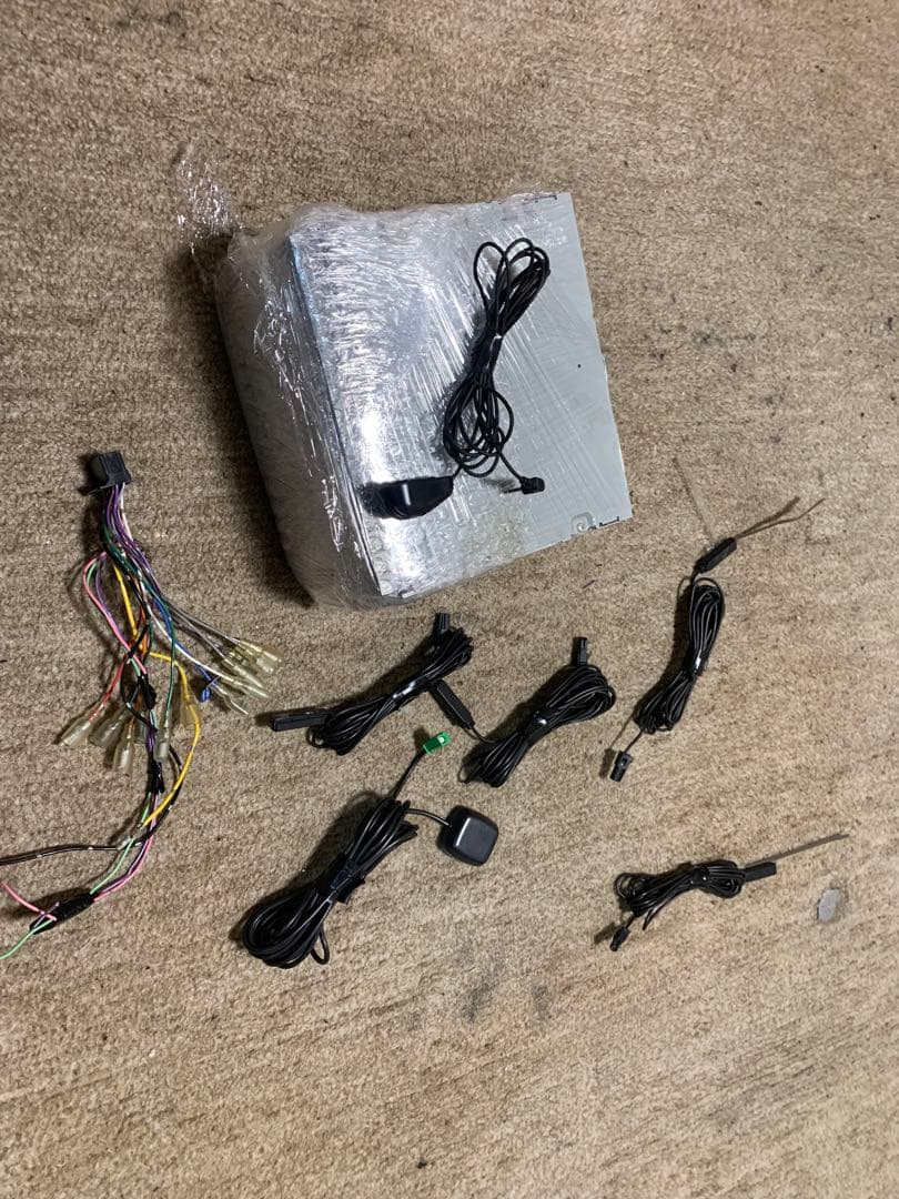 カーナビ carrozzeria AVIC-MRZ99