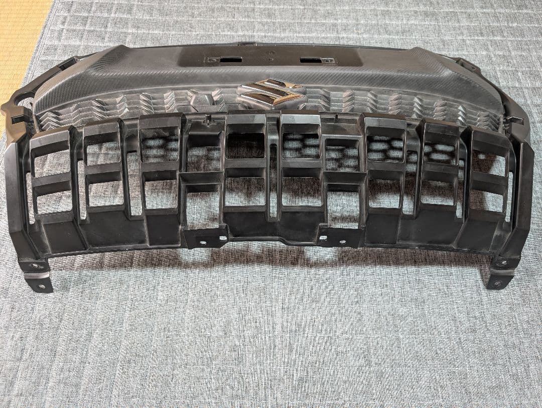 zc33s スイフトスポーツ フロントグリル　フォグランプベゼル左右