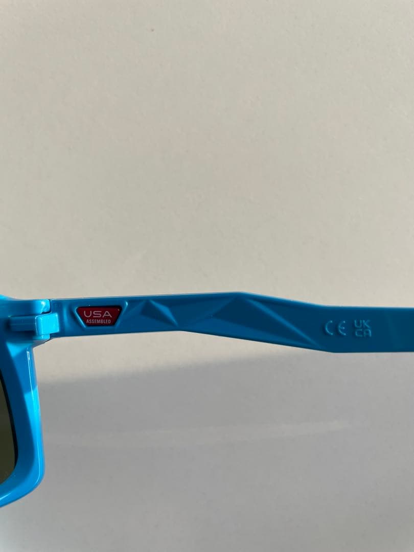 Oakley Sutro オークリースートロ