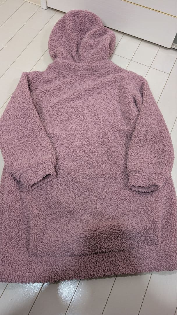 ぽ*ー様 【KateSpade】ボアワンピースパーカー 130cm