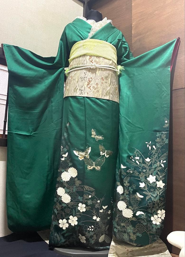 振袖 フルセット6点サイズM〜Ｌ花蝶文　金銀彩　正絹