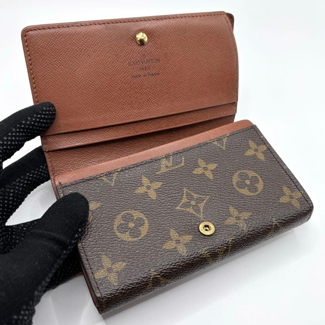 ルイヴィトン　二つ折り財布　トレゾール　L字　ファスナー　茶　ブラウン