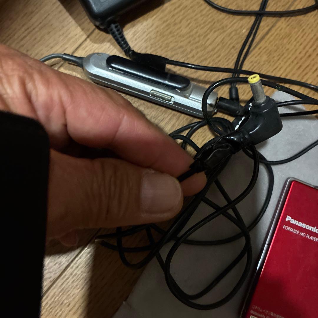 Panasonic MDプレーヤー SJ-MJ99 レッド　赤