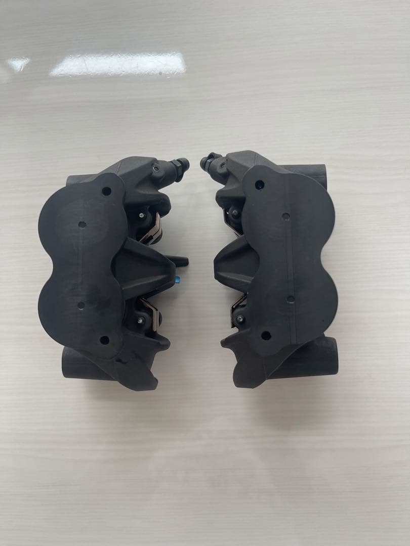 Kawasaki z900RS純正フロントブレーキキャリパー