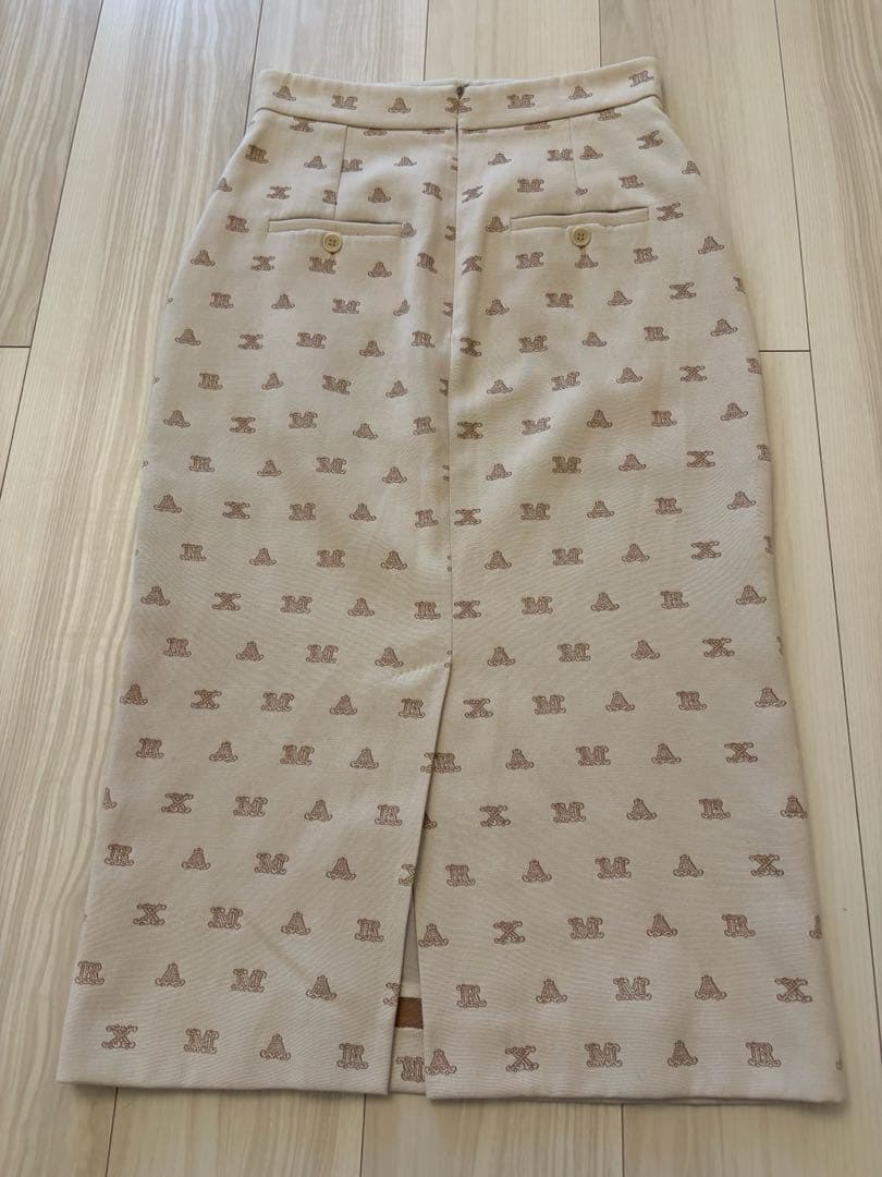 Max Mara マックスマーラ ロゴ スカート