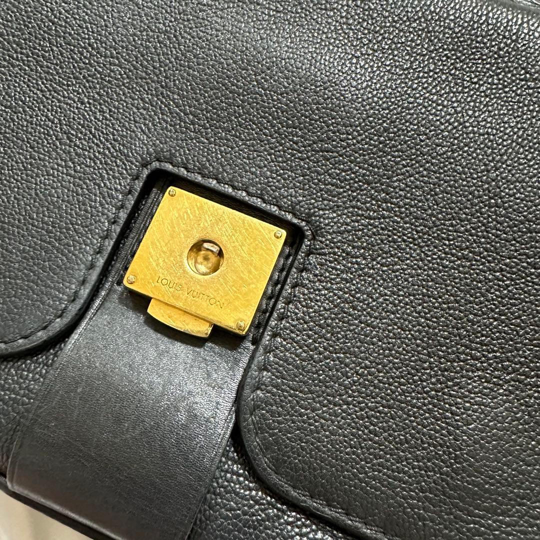 ルイヴィトン ヴェリー チェーンバッグ ショルダー3WAY 肩掛けノワール LV