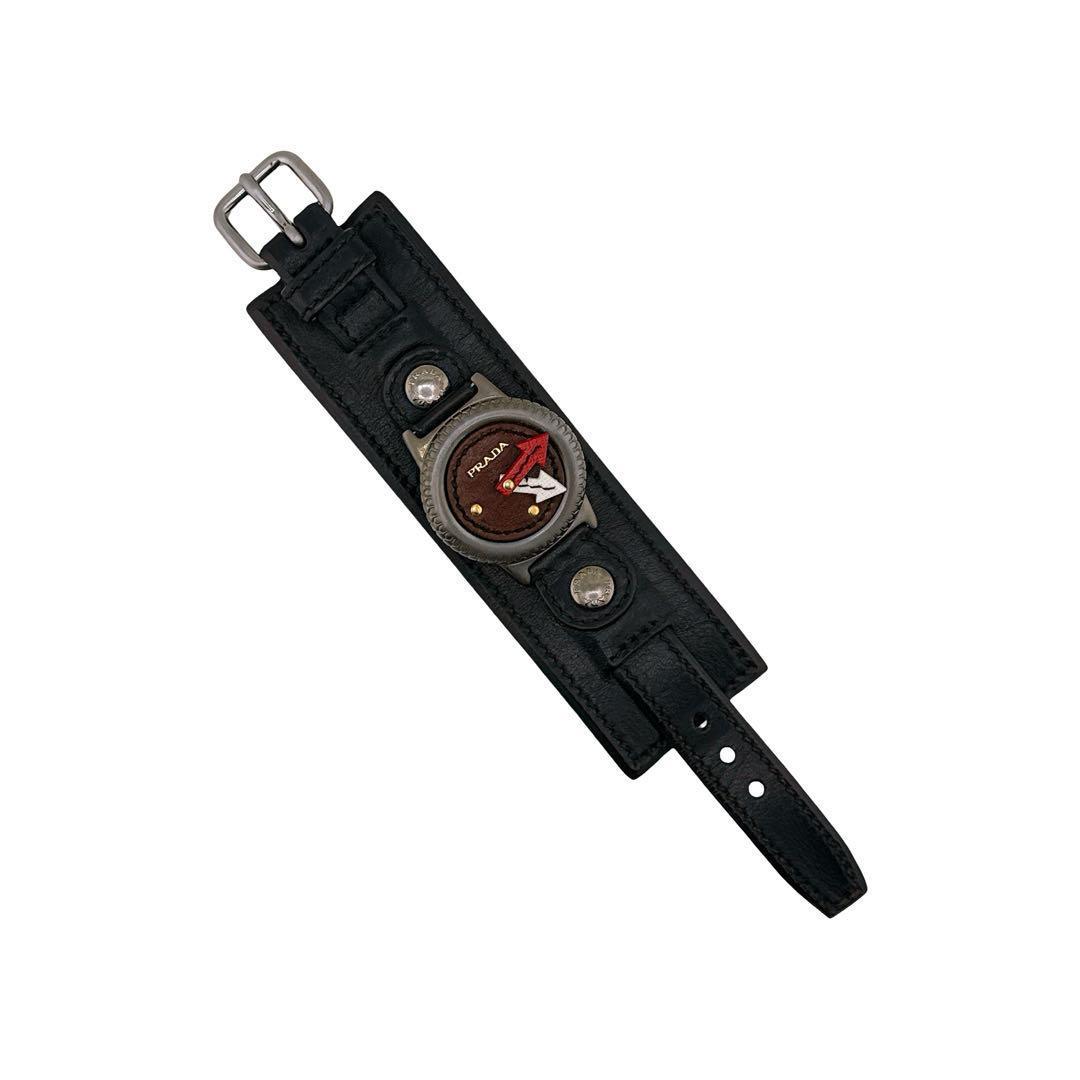 ★プラダ レザー 時計モチーフ ブレスレット バングル ブラック レザー★