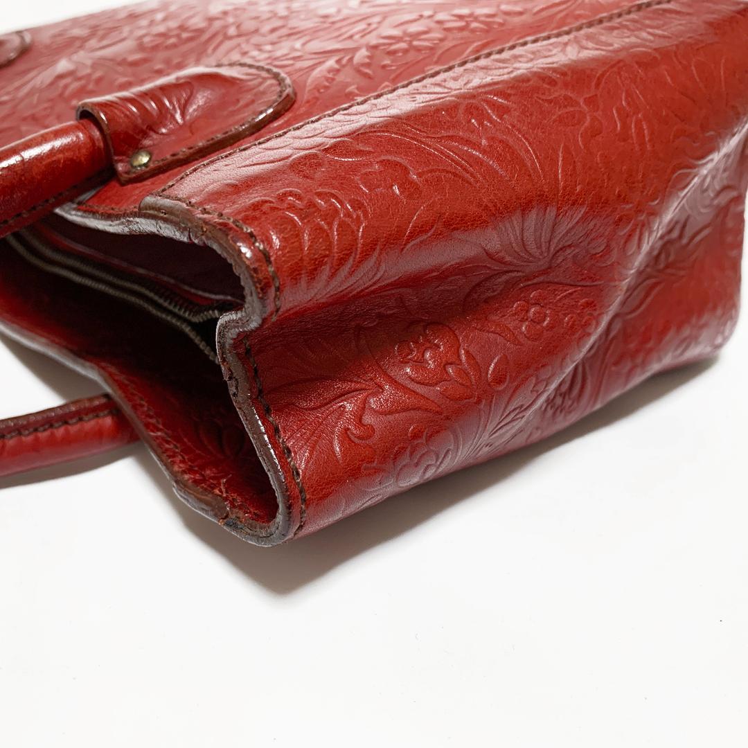 【美品】MIU MIU ミュウミュウ トートバッグ エンボス加工 ロッソ