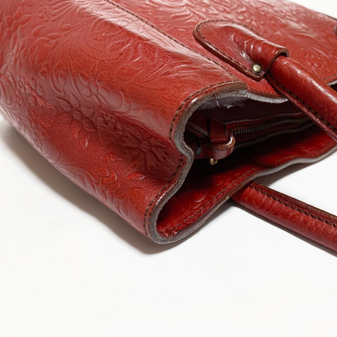 【美品】MIU MIU ミュウミュウ トートバッグ エンボス加工 ロッソ