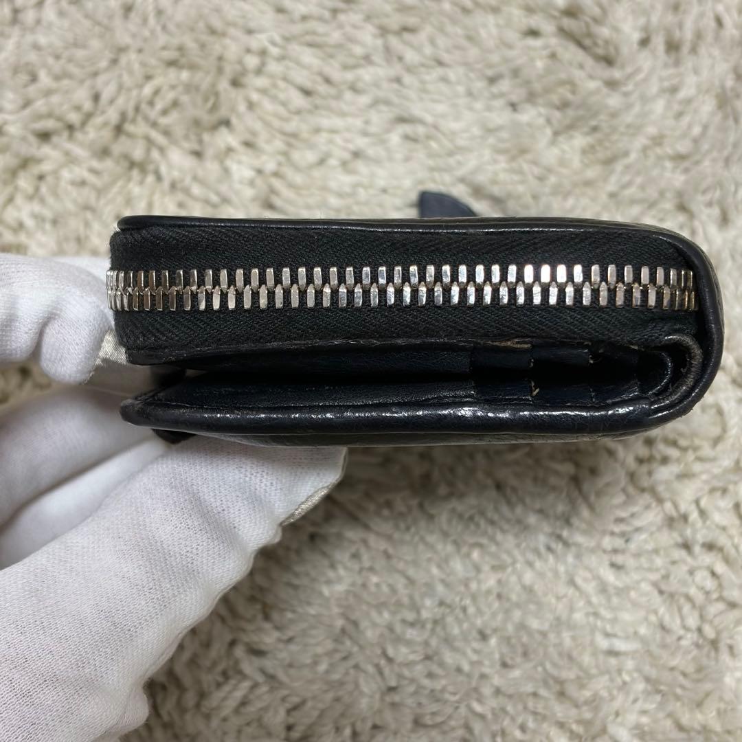 【人気】イルビゾンテ 二つ折り財布 ブラック レザー シボ 金ボタン