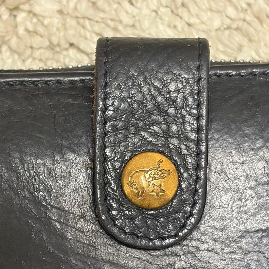 【人気】イルビゾンテ 二つ折り財布 ブラック レザー シボ 金ボタン
