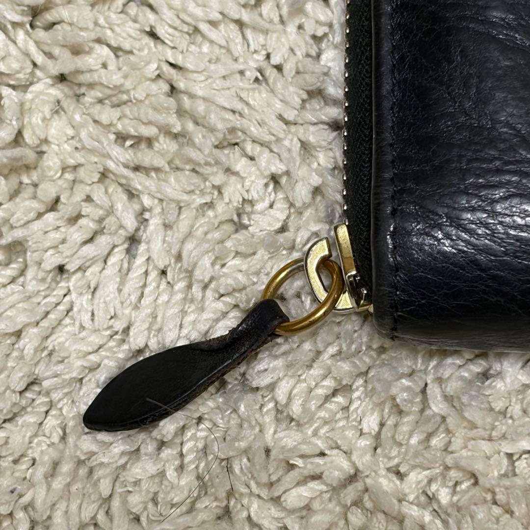 【人気】イルビゾンテ 二つ折り財布 ブラック レザー シボ 金ボタン