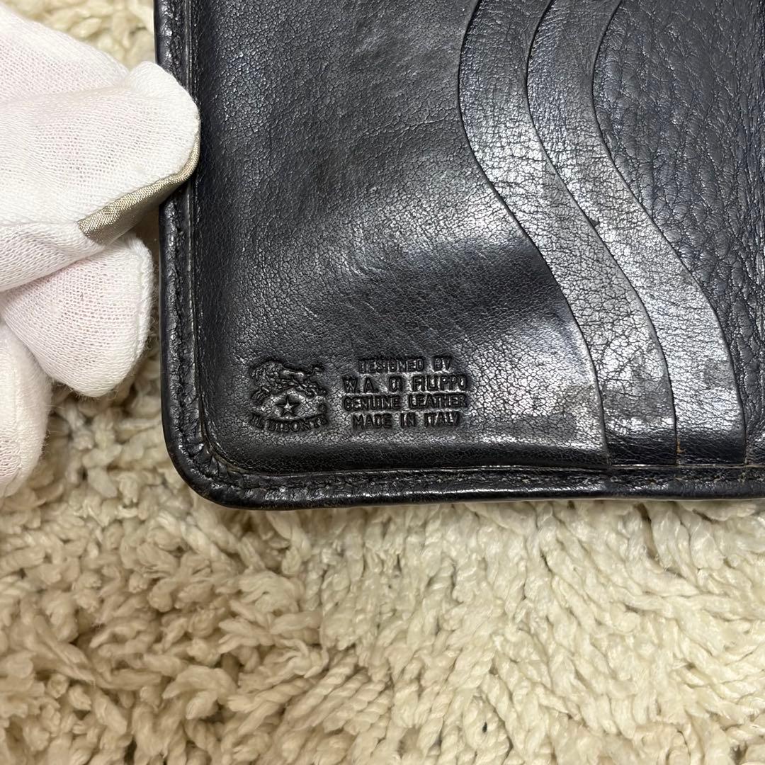 【人気】イルビゾンテ 二つ折り財布 ブラック レザー シボ 金ボタン