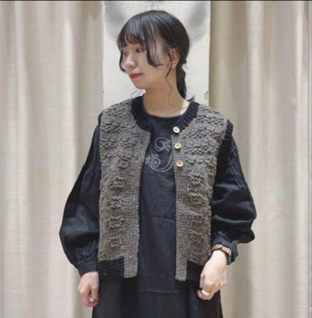 新品　TSUHARU by samansa mos2 ペルーニット手編みベスト