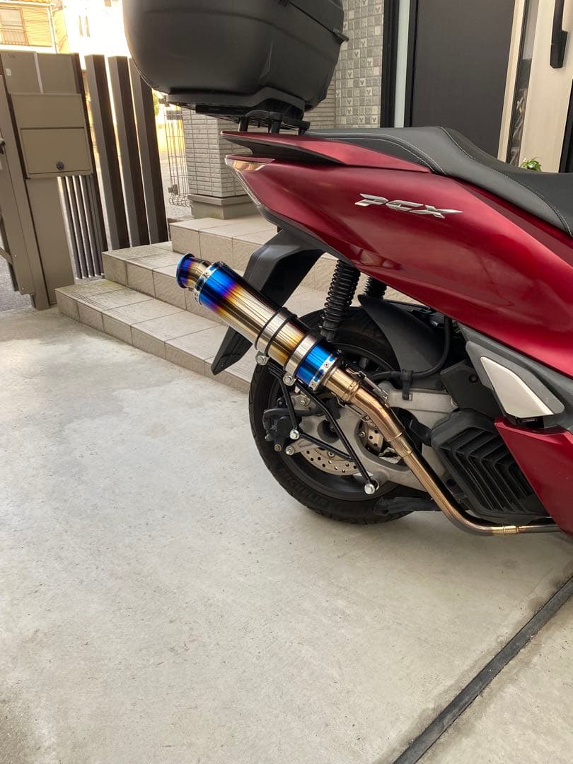 pcx kf47 jk05 マフラー
