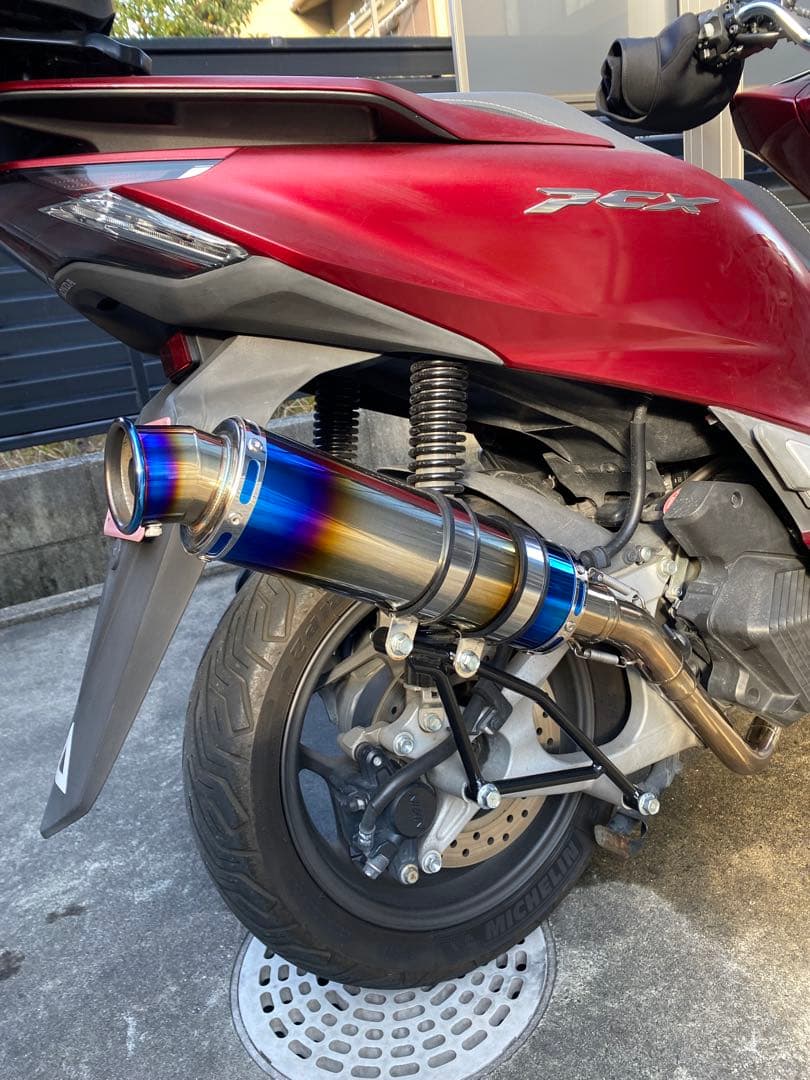 pcx kf47 jk05 マフラー