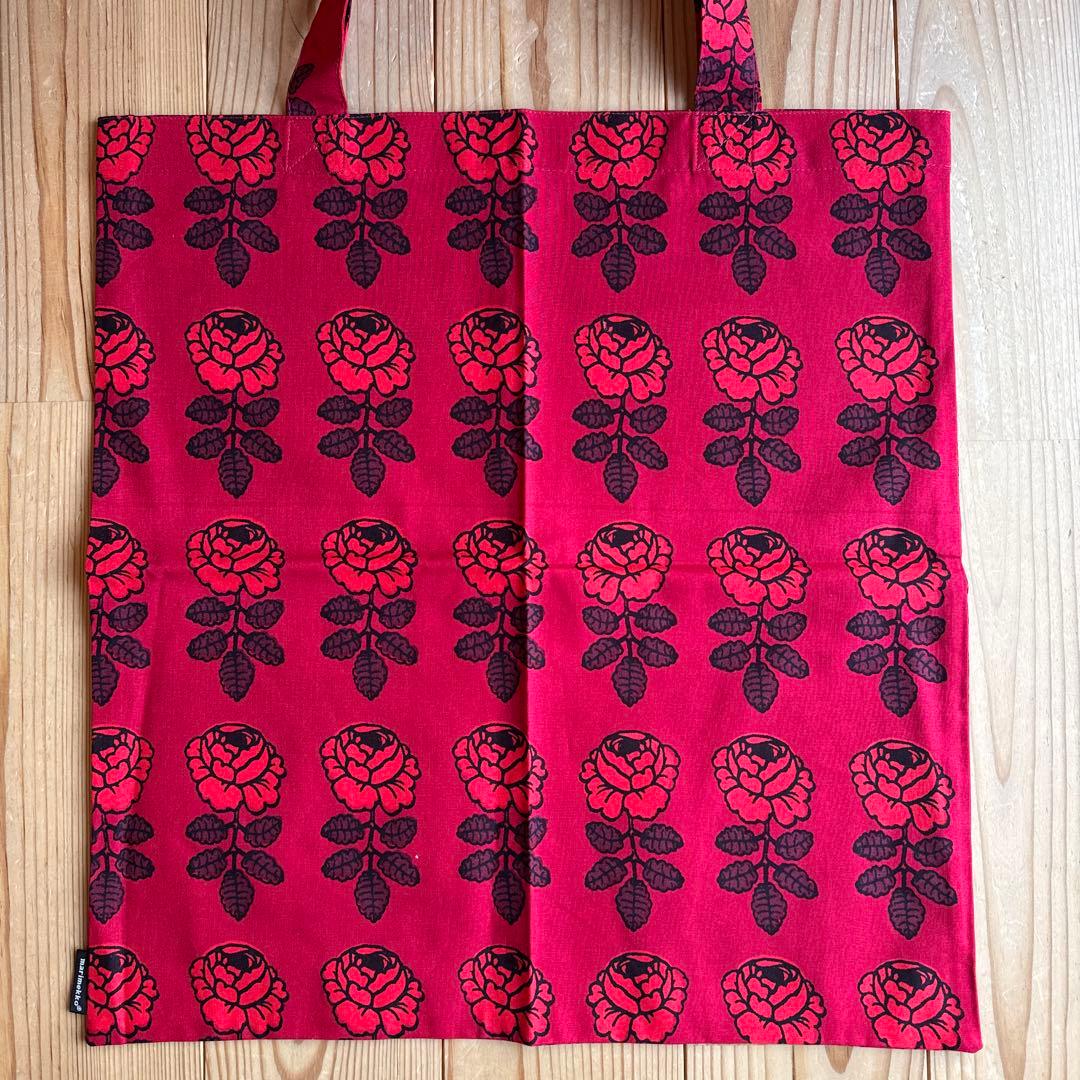 【レア＆新品】marimekko Vihkiruusu トートレッド限定カラー♡