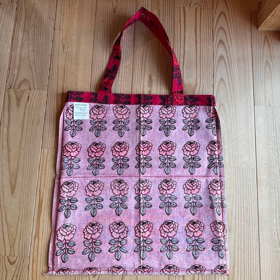 【レア＆新品】marimekko Vihkiruusu トートレッド限定カラー♡