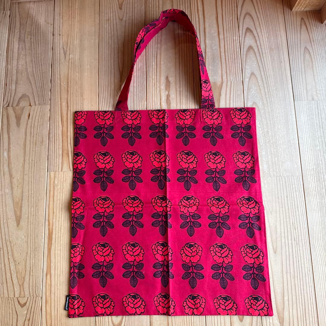 【レア＆新品】marimekko Vihkiruusu トートレッド限定カラー♡