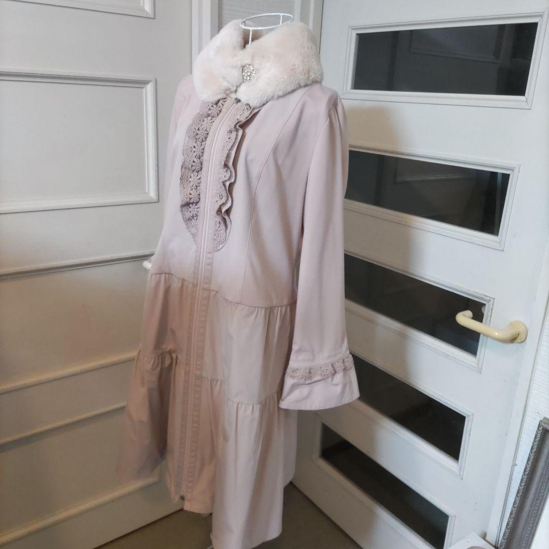 新品タグ無し　スーパービューティー希少42〜44サイズピンクの春秋コート