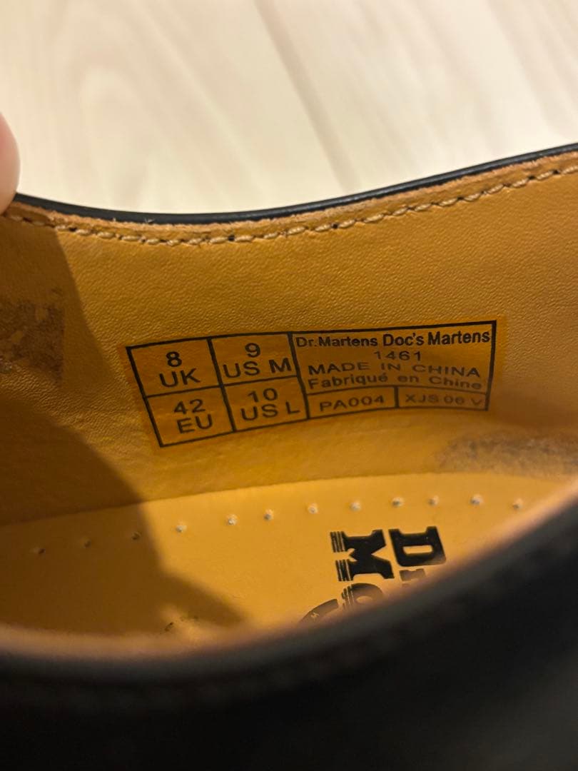 Dr. Martens 3ホールブラックレザー シューズ