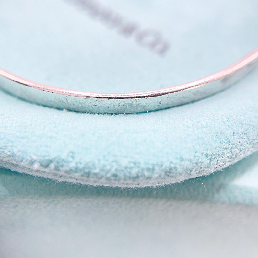 ティファニー ラブノット フック&アイ バングル シルバー 18K ブレスレット