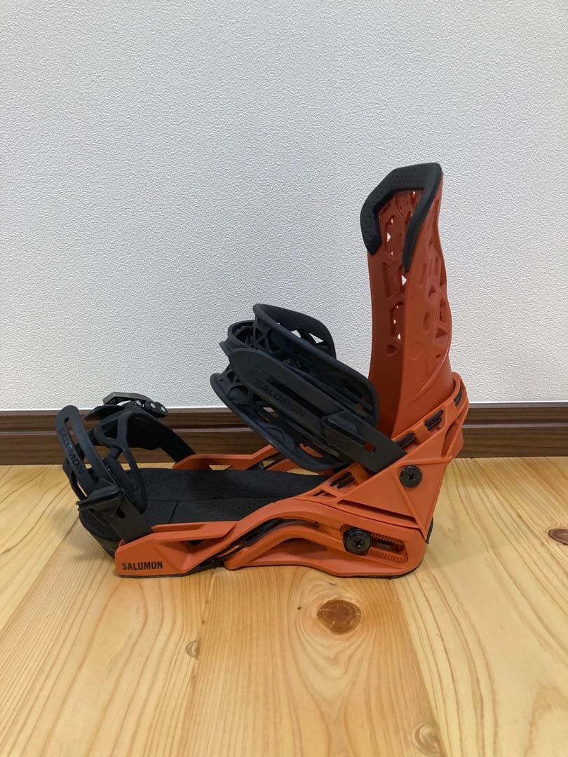 新品未使用 SALOMON HIGHLANDER Sサイズ