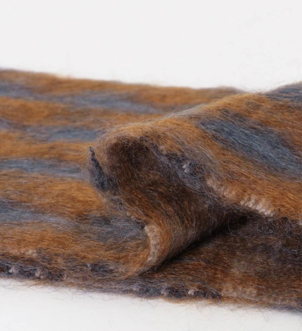 ブラウンブルーチェックマフラー