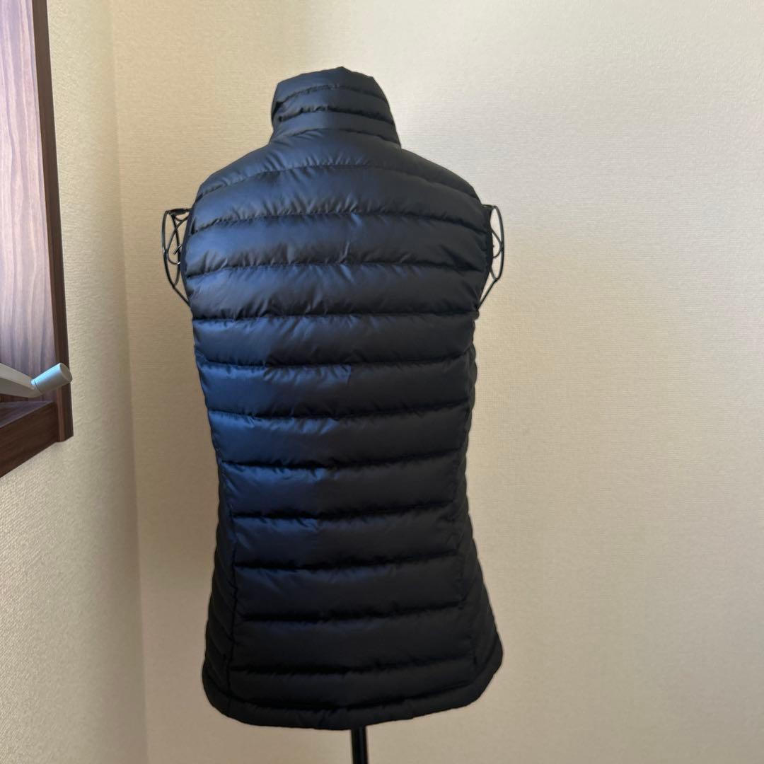 Patagonia ブラック ダウンベスト XS