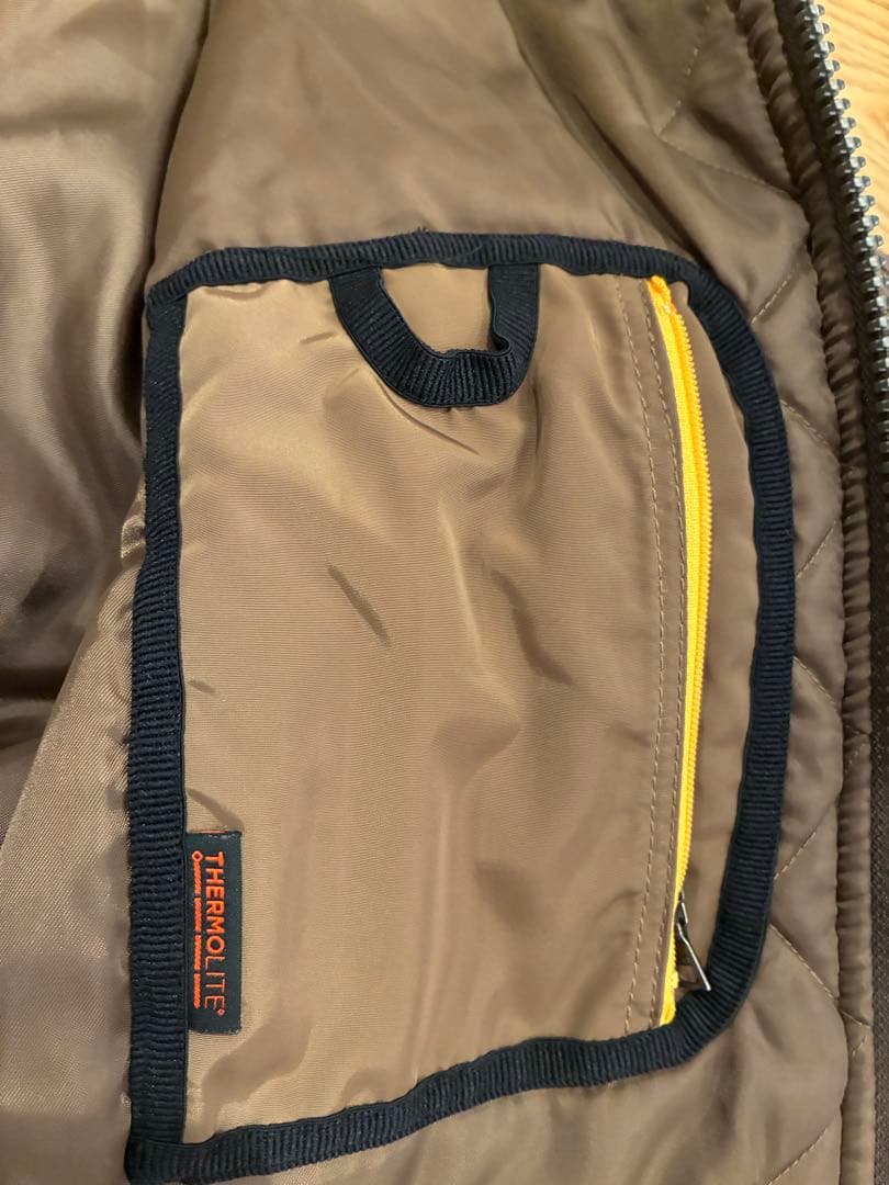 ジャケット・アウター AVIREX MA-1 M 9th AIR FORCE P-40 WARHAWK