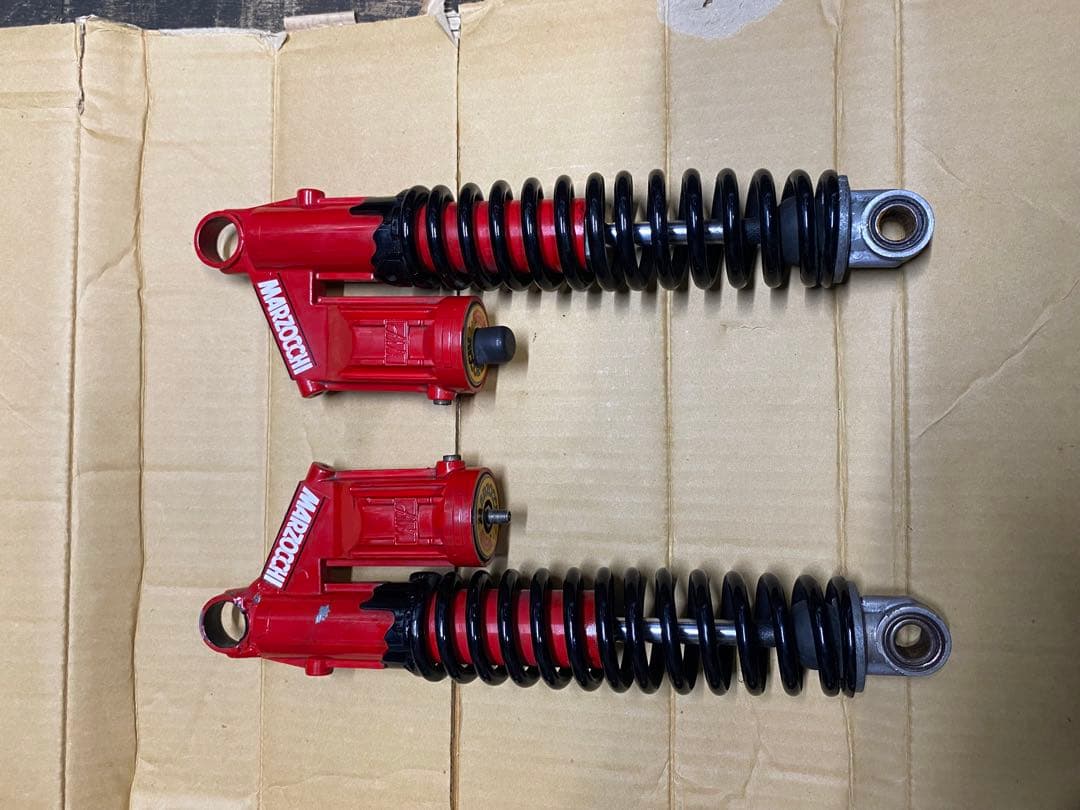 マルゾッキ 当時物　サスペンション リアサス　ショック gs400 gt380