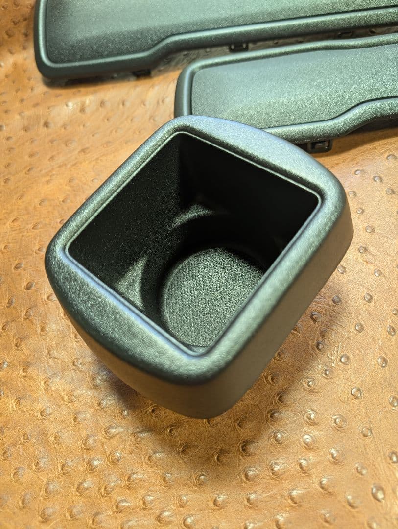 HIRO様ご依頼分/新型ハスラー★フロントインパネフルセット/ラプターライナー