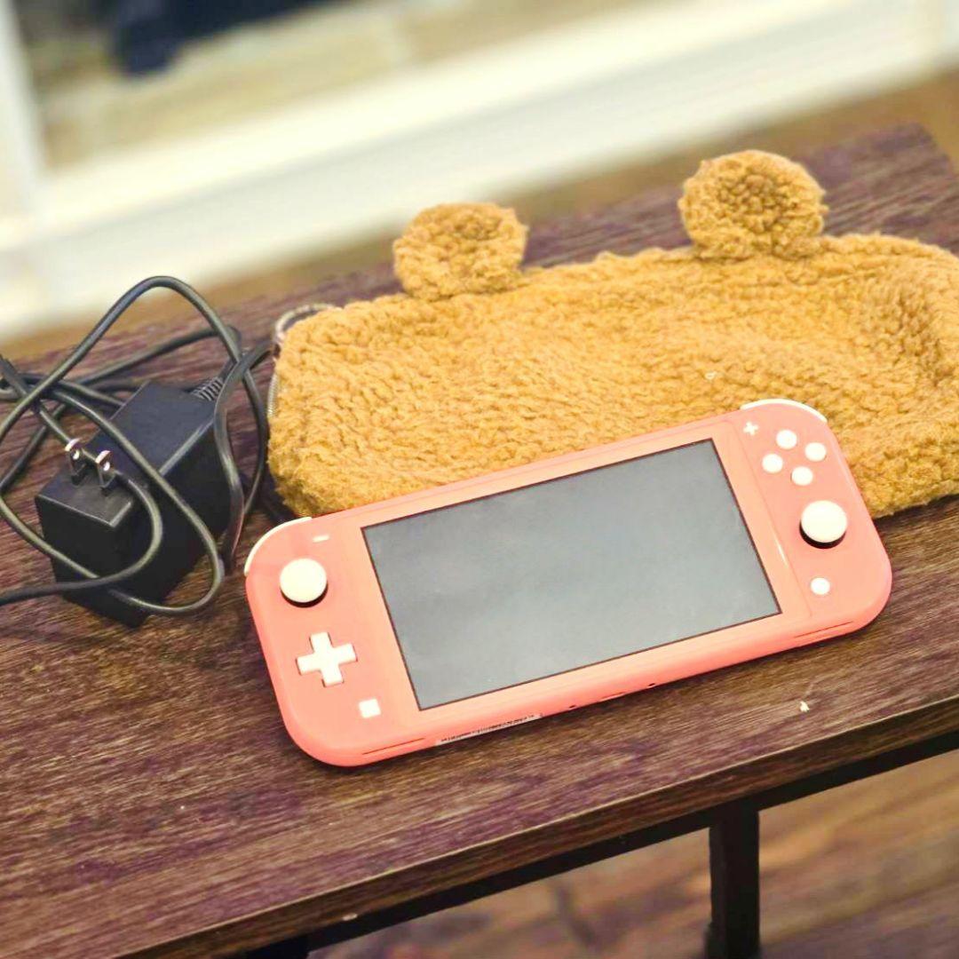 Nintendo Switch Lite ピンク 本体 充電器 ケース コーラル