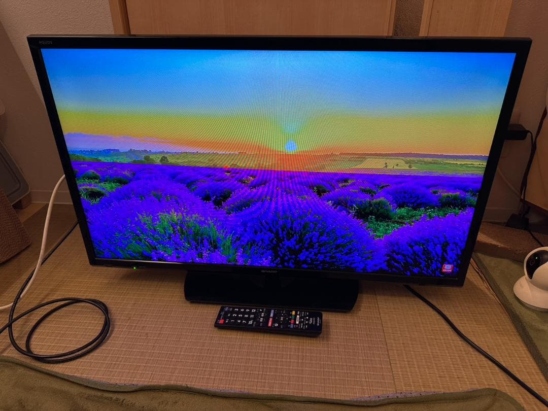SHARP シャープ　32型　テレビ 2T-C32AE1 2018年製　超美品！